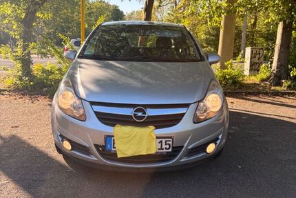 Opel Corsa 196.366 km 2.500 &euro; Bottrop 46242