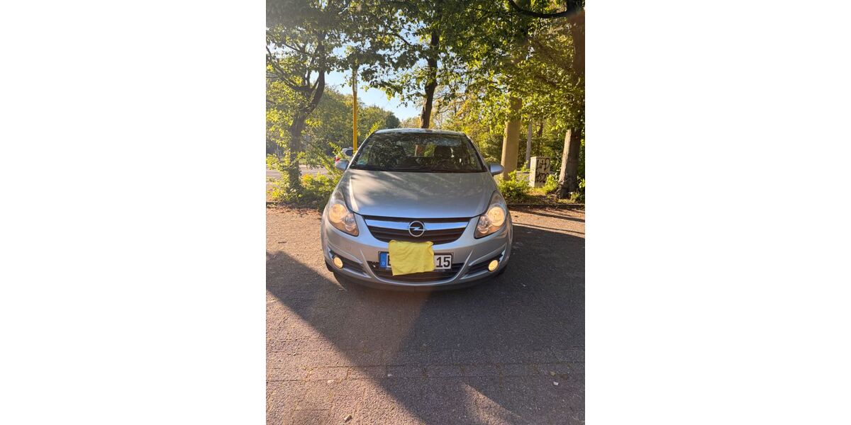 Opel Corsa 196.366 km 2.700 &euro; Bottrop 46242