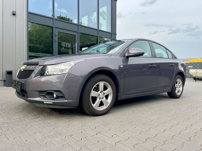 Cruze