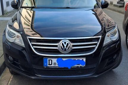 VW Tiguan 212.000 km 7.900 &euro; Düsseldorf 40625