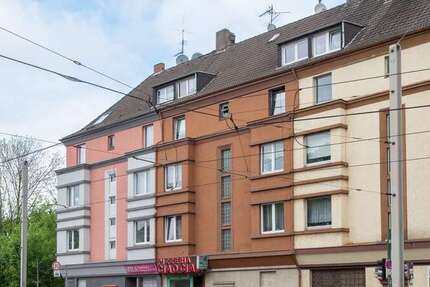 Haus zum Kaufen in Essen Altendorf 699.000 € 422.37 m²