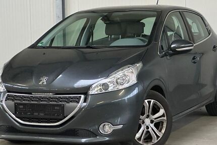 Peugeot 208 91.000 km 4.800 &euro; Duisburg 47169