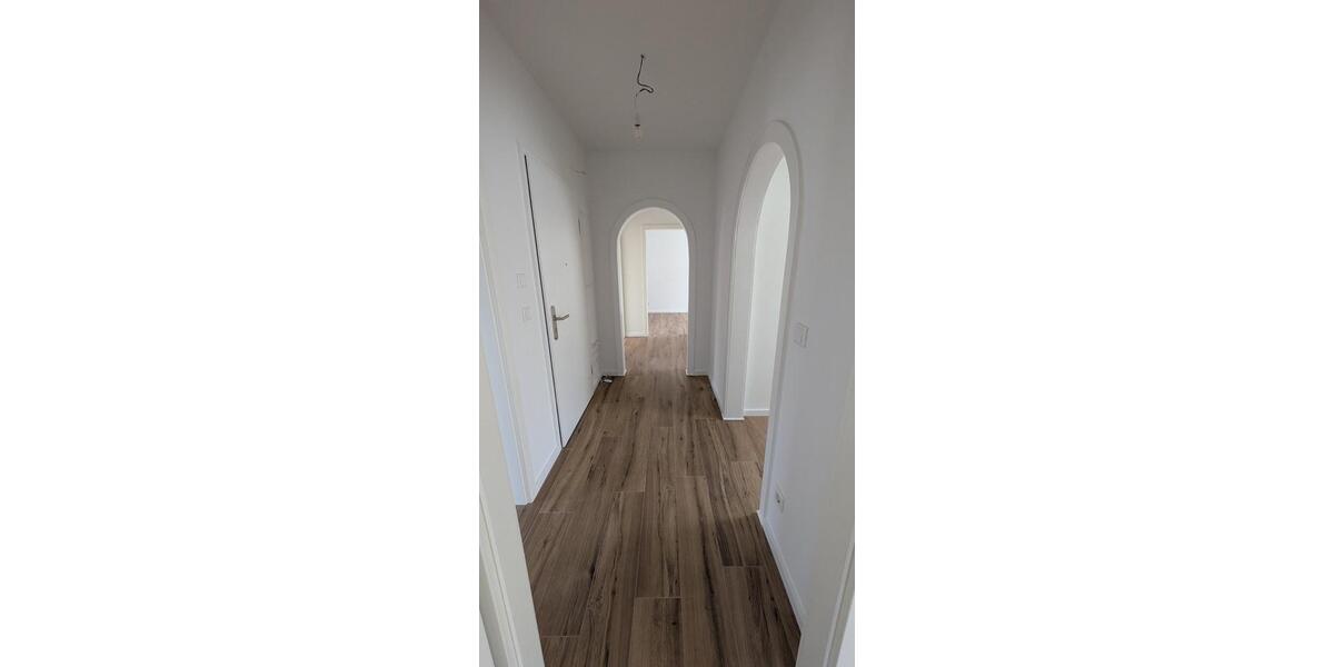 Erstbezug der Extraklasse – Garten, Terrassen & Bürofläche zimmer