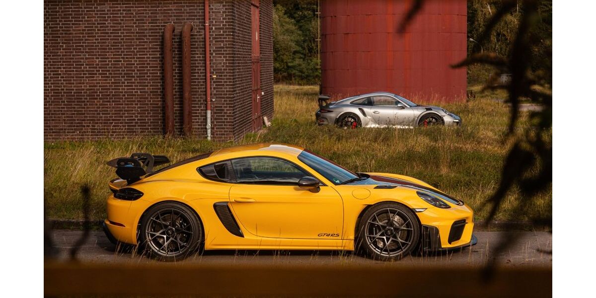 Porsche Cayman 7.999 km 174.718 &euro; Düsseldorf 40211