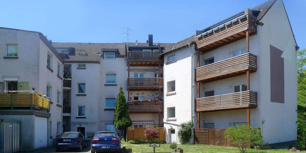 Großzügige 4 Zimmer Erdgeschoss-Wohnung 82 m² mit Terrasse in Essen-Kray 4 zimmer