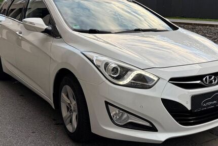 Hyundai i40 140.000 km 6.699 &euro; Essen 45307