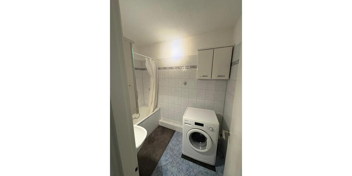 Hochparterre Krefeld Dießem - 3 Zimmer, 78 m&sup2;, 680&euro; | Angebot:26342988
