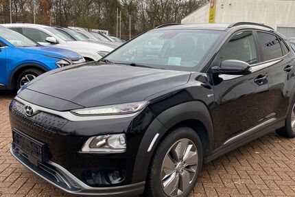 Hyundai KONA 163.962 km 15.351 € Wesel 46485