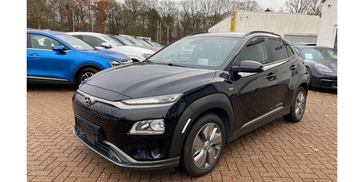 Hyundai KONA 163.962 km 15.351 &euro; Wesel 46485