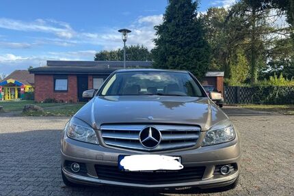 Mercedes-Benz C 250 202.000 km 6.900 &euro; Düsseldorf 40210