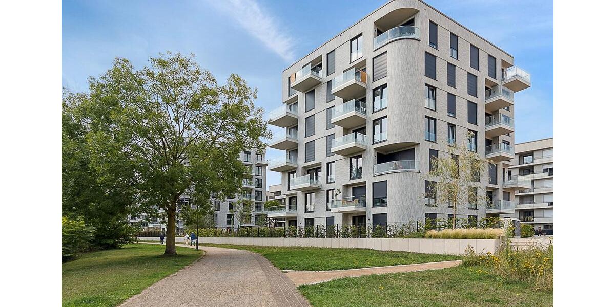 Etagenwohnung Düsseldorf Heerdt - 4 Zimmer, 109 m&sup2;, 1.743&euro; | Angebot:25232127