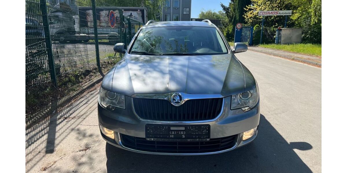 Skoda Superb 263.310 km 2.800 &euro; Essen 45326