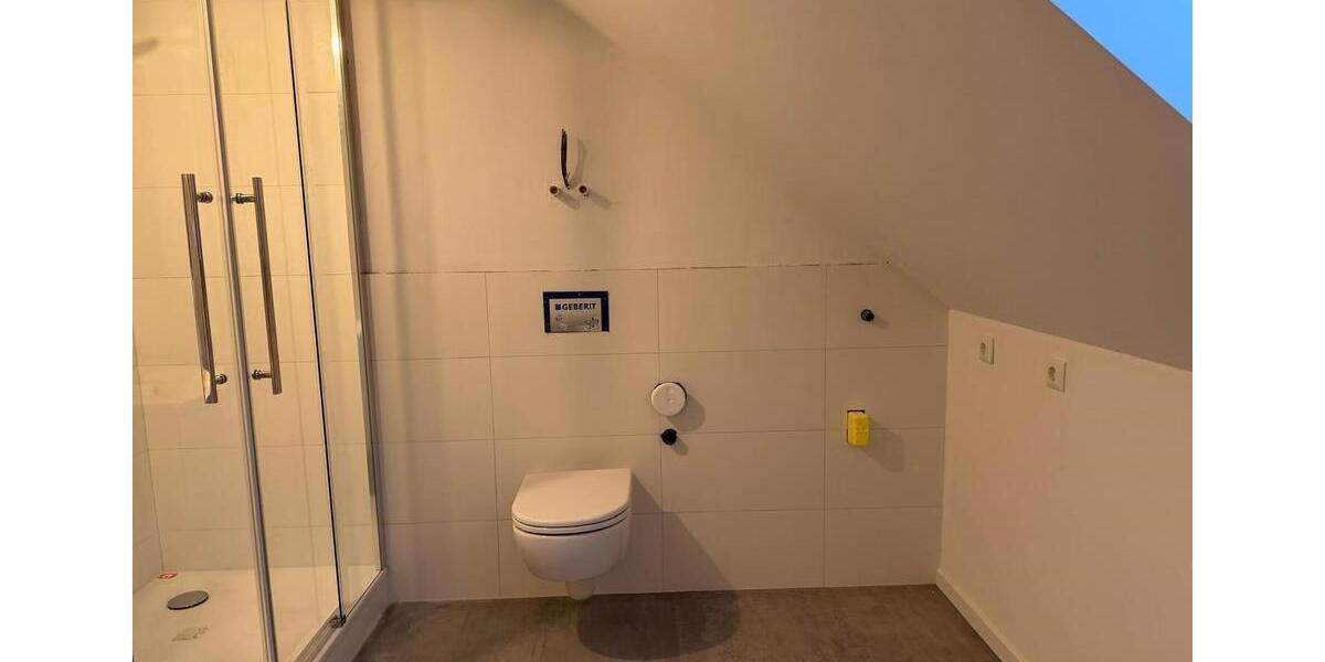 Dachgeschoßwohnung Bochum Günnigfeld - 3 Zimmer, 80 m&sup2;, 750&euro; | Angebot:24441580