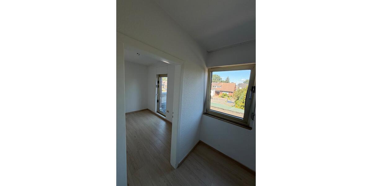 Reihenhaus Neukirchen-Vluyn Vluyn - 4 Zimmer, 57 m&sup2;, 239.000&euro; | Angebot:27156456