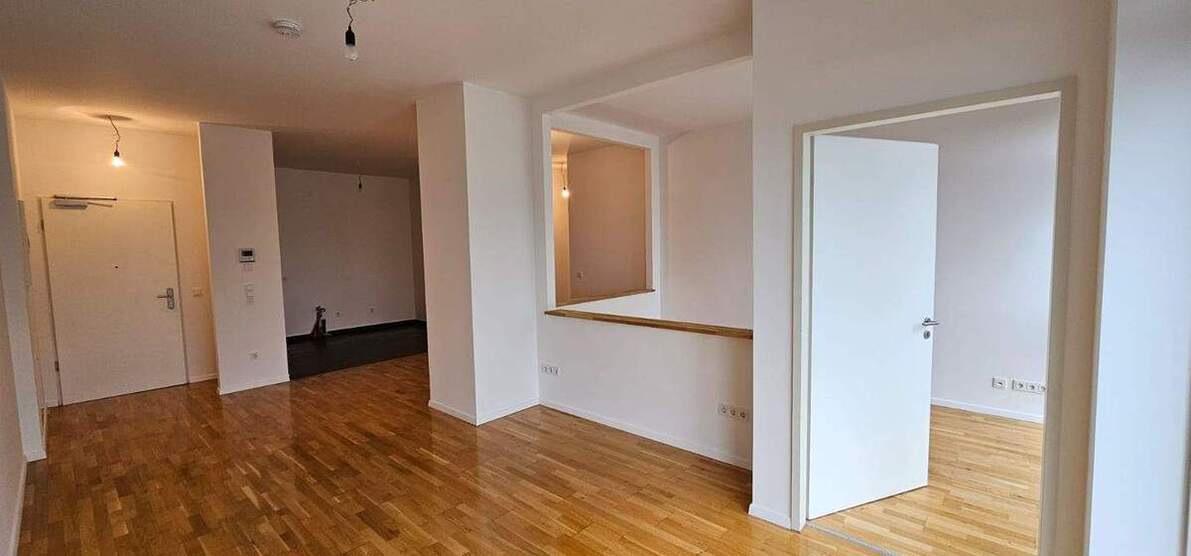 Sehr schöne sanierte 2 Zimmer Wohnung mit Balkon in Moers zu vermieten 2 zimmer