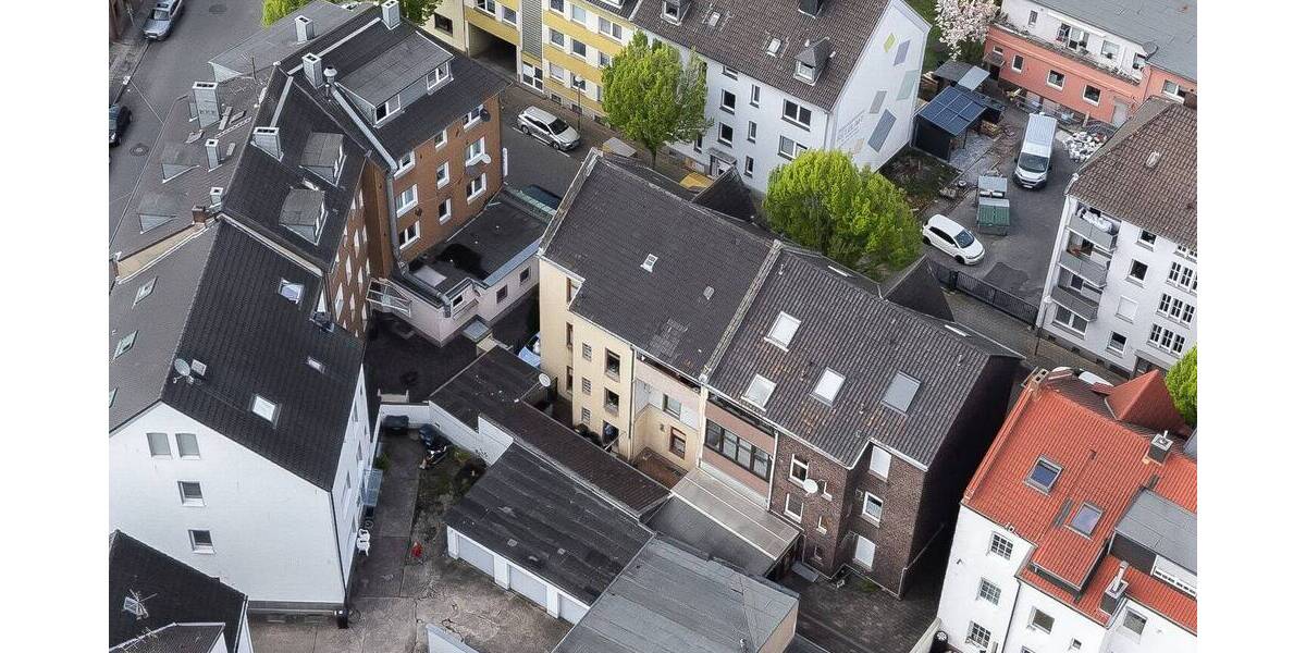 Mehrfamilienhaus, Wohnhaus Bochum Wattenscheid - 9 Zimmer, 225 m&sup2;, 250.000&euro; | Angebot:26401041