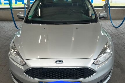 Ford Focus 75.000 km 9.950 &euro; Dorsten 46284