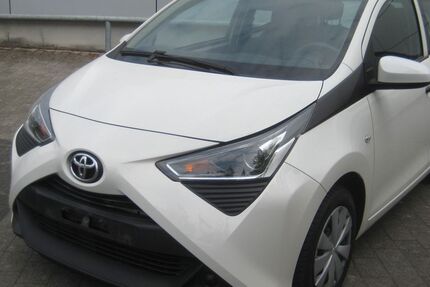 Toyota Aygo (X) 83.500 km 6.500 &euro; Krefeld 47800