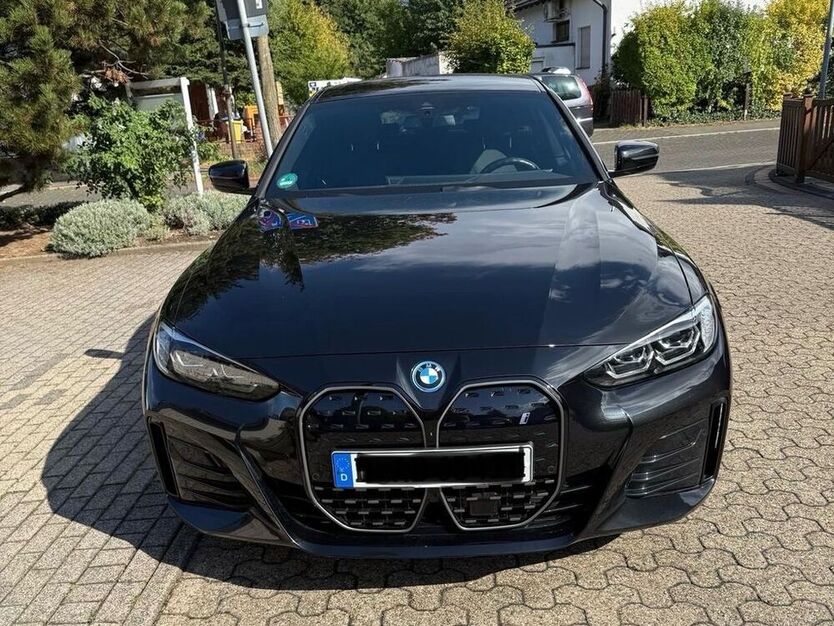 i4