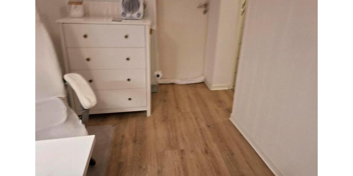 Gewerbeobjekt Essen Stadtbezirk III - 900&euro; | Angebot:24653909