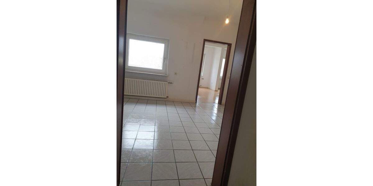 Praktisch geschnittene 3-Zimmer-Wohnung in gut angebundener Lage von Moers-Schwafheim zu vermieten 3 zimmer