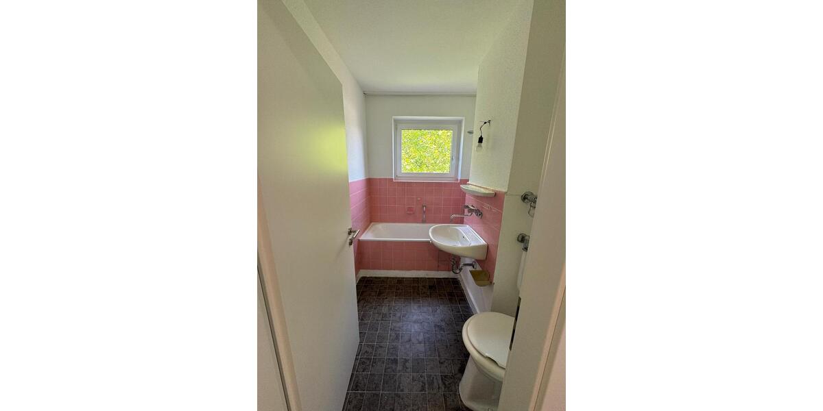Etagenwohnung Heiligenhaus - 3 Zimmer, 67 m&sup2;, 750&euro; | Angebot:26194921