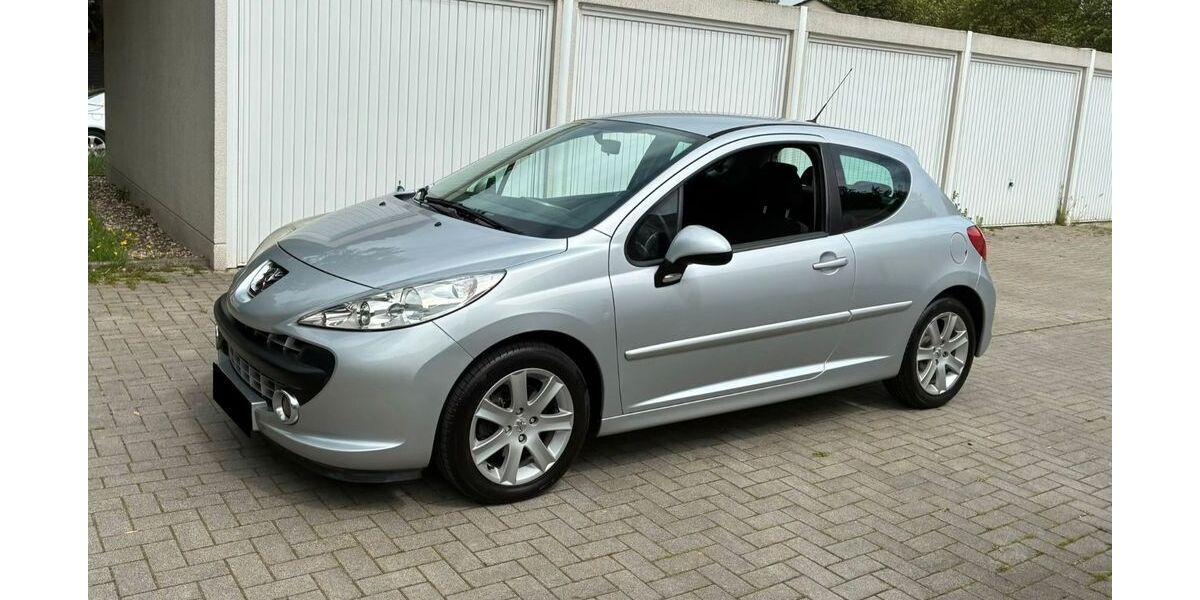 Peugeot 207 86.299 km 2.990 &euro; essen 45327