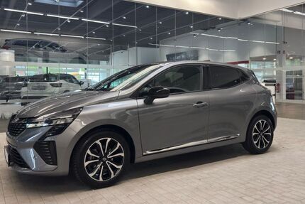 Renault Clio 18.029 km 17.880 &euro; Dinslaken 46539
