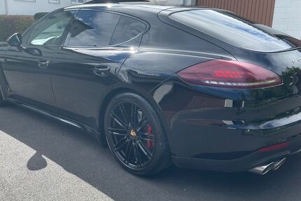 Porsche Panamera 195.000 km 34.999 &euro; Düsseldorf 40227