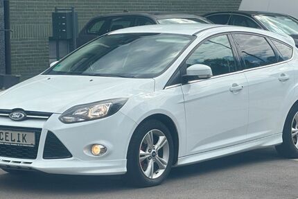 Ford Focus 87.000 km 7.980 &euro; Duisburg 47138