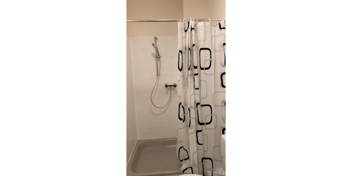 Erdgeschoßwohnung Oberhausen - 2 Zimmer, 36 m&sup2;, 320&euro; | Angebot:26020401