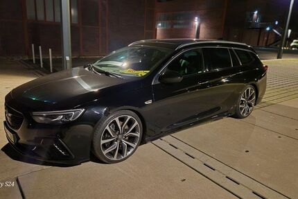 Opel Insignia 105.000 km 21.550 &euro; Bochum 44791