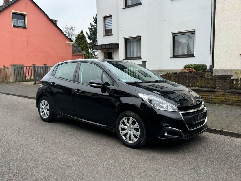 Peugeot 208 58.000 km 7.990 € Mülheim an der Ruhr 45476