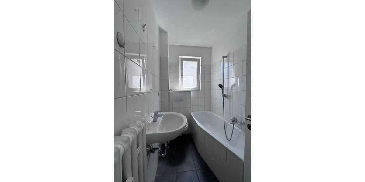 Etagenwohnung Oberhausen Dümpten - 2 Zimmer, 52 m&sup2;, 570&euro; | Angebot:26869283
