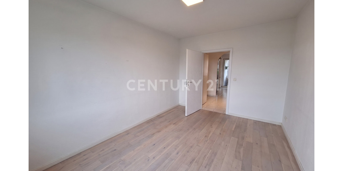 Zuhause am Campus: Helle 3,5-Zimmer-Wohnung - Etagenwohnung Bochum Laer | Angebot:26905322