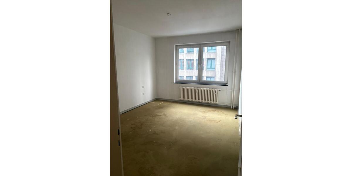 Etagenwohnung Mülheim an der Ruhr Linksruhr - 3 Zimmer, 97 m&sup2;, 750&euro; | Angebot:25230102