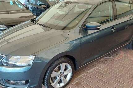 Skoda Rapid/Spaceback 72.800 km 10.850 &euro; Wülfrath 42489