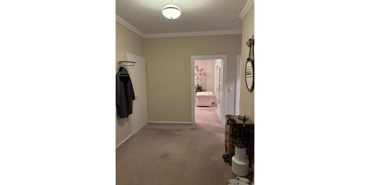 Mehrfamilienhaus, Wohnhaus Krefeld Cracau - 6 Zimmer, 223 m&sup2;, 590.000&euro; | Angebot:25390314