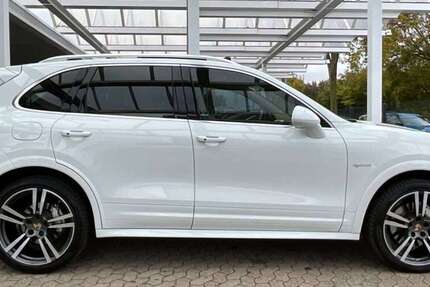 Porsche Cayenne 86.000 km 33.950 € Dinslaken 46539