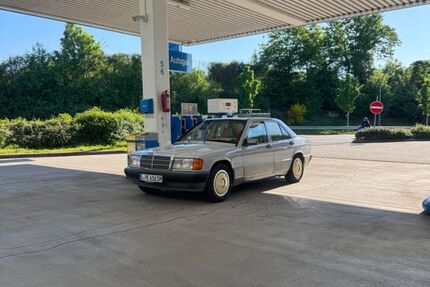 Mercedes-Benz 190 250.000 km 17.650 &euro; Essen 45149