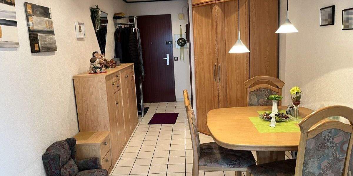 Etagenwohnung Duisburg Bergheim - 3 Zimmer, 81 m&sup2;, 175.000&euro; | Angebot:23048289
