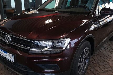 VW Tiguan 69.567 km 16.890 &euro; Gelsenkirchen 45888