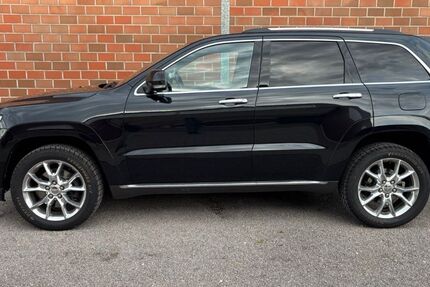 Jeep Grand Cherokee 154.000 km 21.000 &euro; Neukirchen-Vluyn 47506