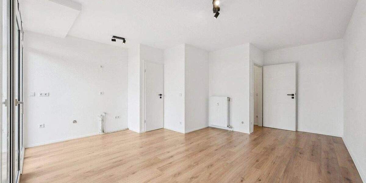 *Provisionsfrei* frisch renovierte 1-Zimmer ETW in St.Tönis mit TG-Stellplatz 1 zimmer