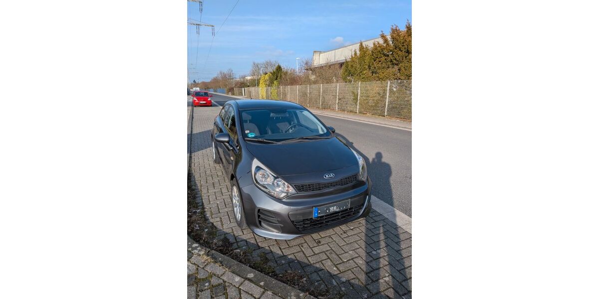 Kia Rio 120.000 km 7.700 &euro; Kamp-Lintfort 47475