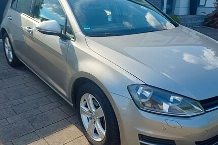 VW Golf 123.000 km 8.900 &euro; Marl 45770