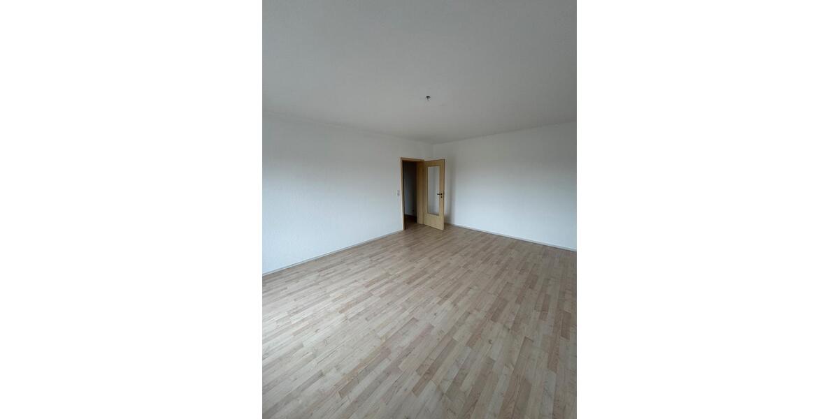 Etagenwohnung Moers Rheinkamp - 4 Zimmer, 95 m&sup2;, 890&euro; | Angebot:25616652
