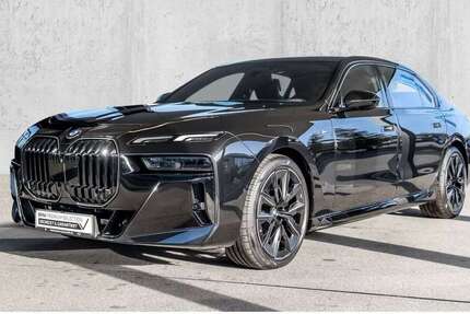 BMW 740 12.400 km 104.490 &euro; Velbert 42553
