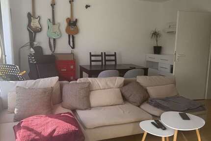 Wohnung Velbert Pöthen - 3 Zimmer, 82 m&sup2;, 650&euro; | Angebot:25383797