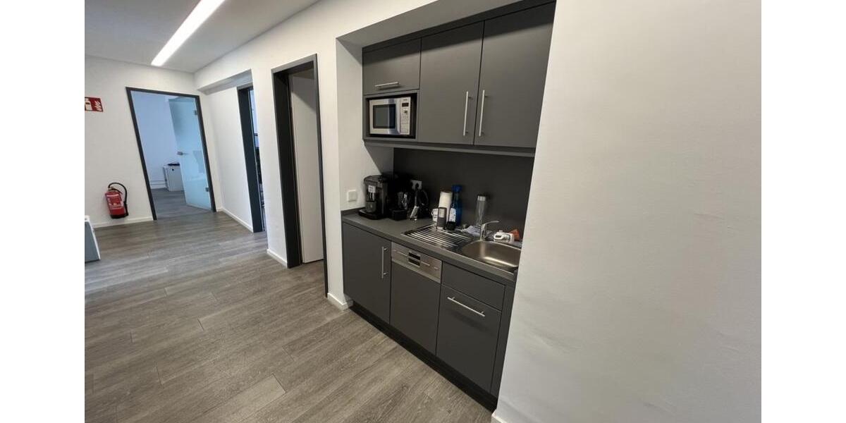 Moderne Bürofläche mit guter Verkehrsanbindung im 3. OG - direkt zimmer